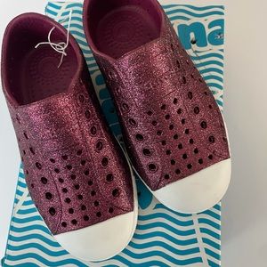 Girls natives Jefferson